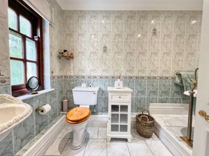 Photo 22- click for photo gallery